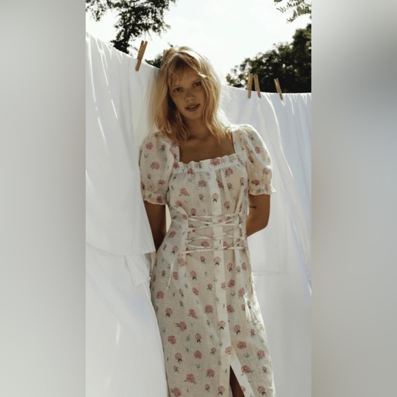 Sleeper Dresses & Skirts - Sleeper floral lace up marquise dress EUC G000